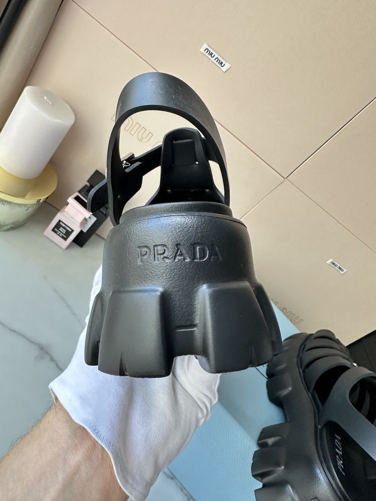 Sandały Prada Monolith Black