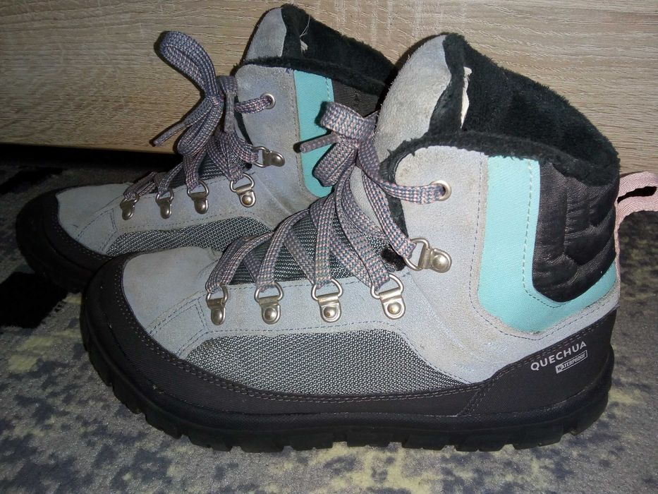 Buty dziecięce Quechua Waterproof r. 34 wkl.22,5 stan bardzo dobry