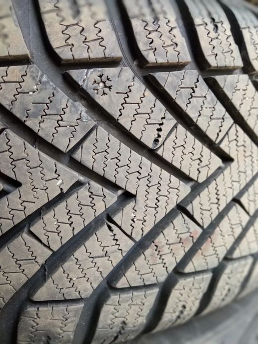 koła 16 205/55 zimowe jnowe vw seat skoda 2022 vredestein komplet