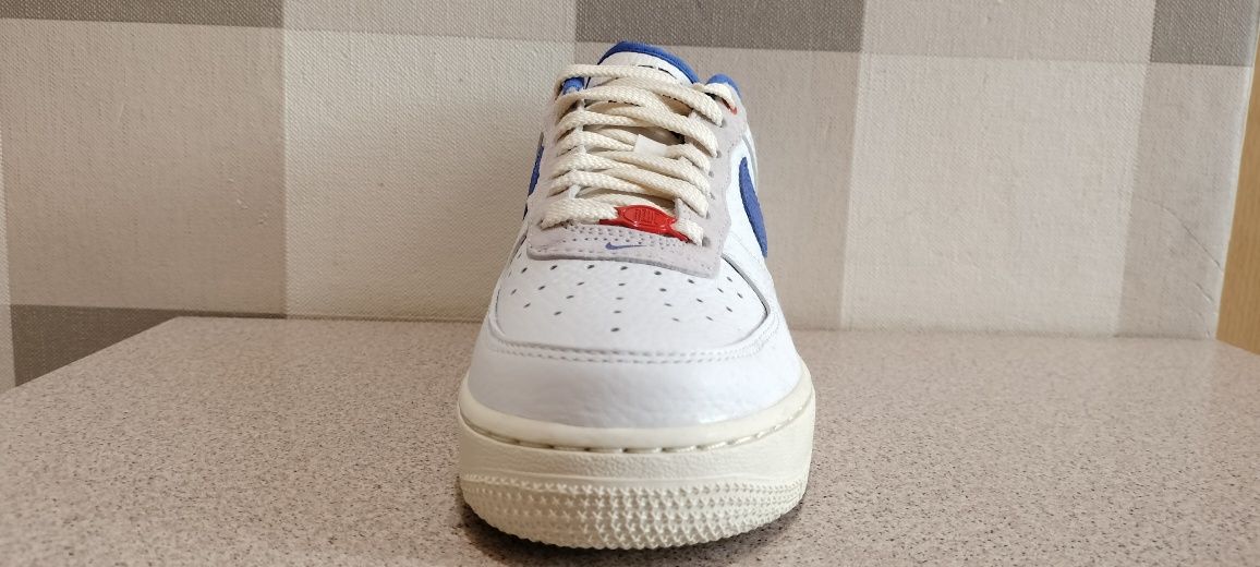 Nike Air Force 1 / 38,5 / 24,5 cm / nowe / białe