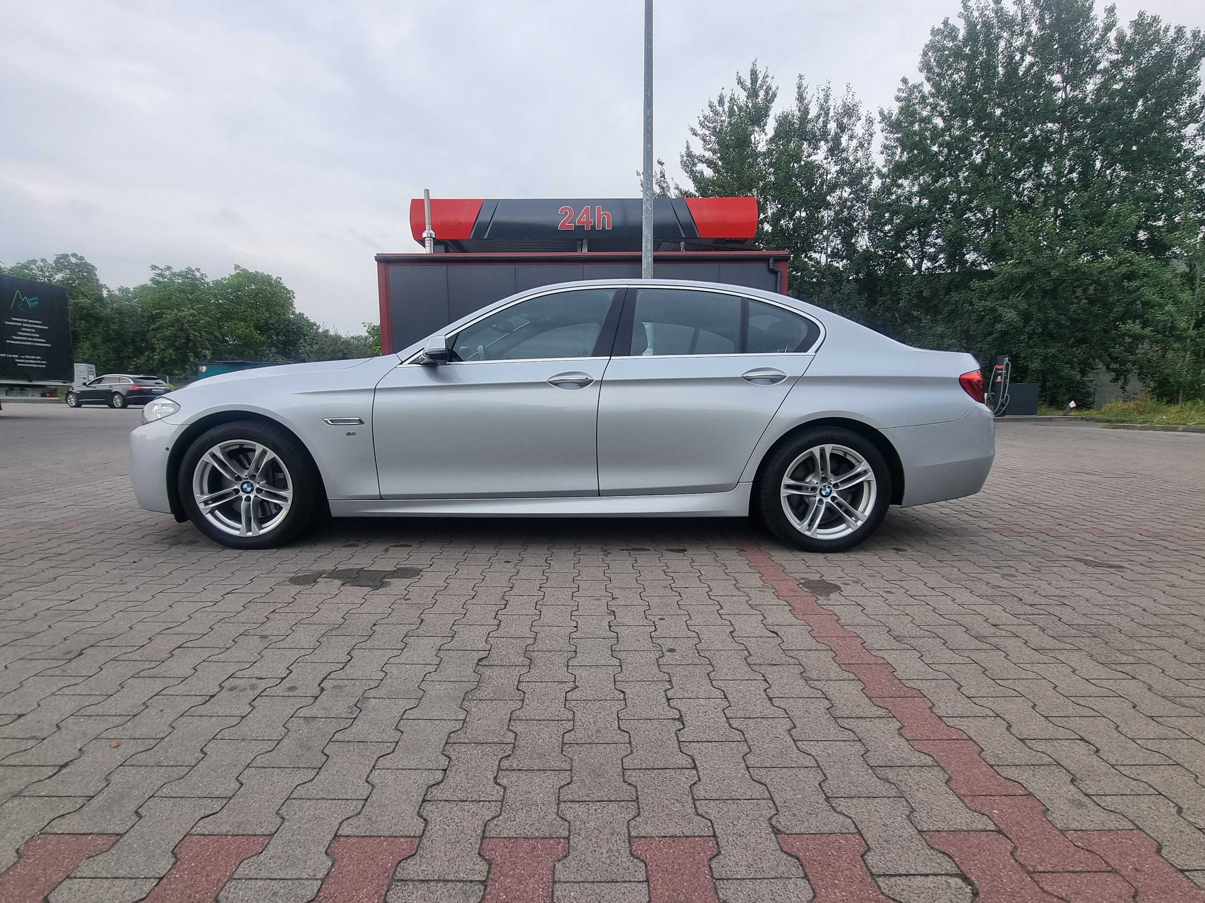 BMW F10 528i  M pakiet