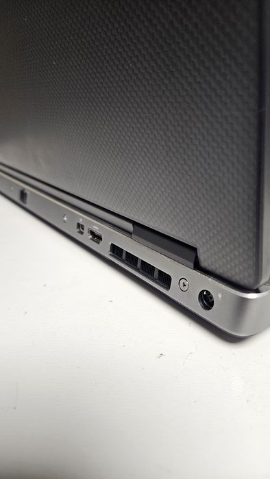 Dell Precision 7530 | Profesjonalna stacja robocza | i7, 32GB, Quadro