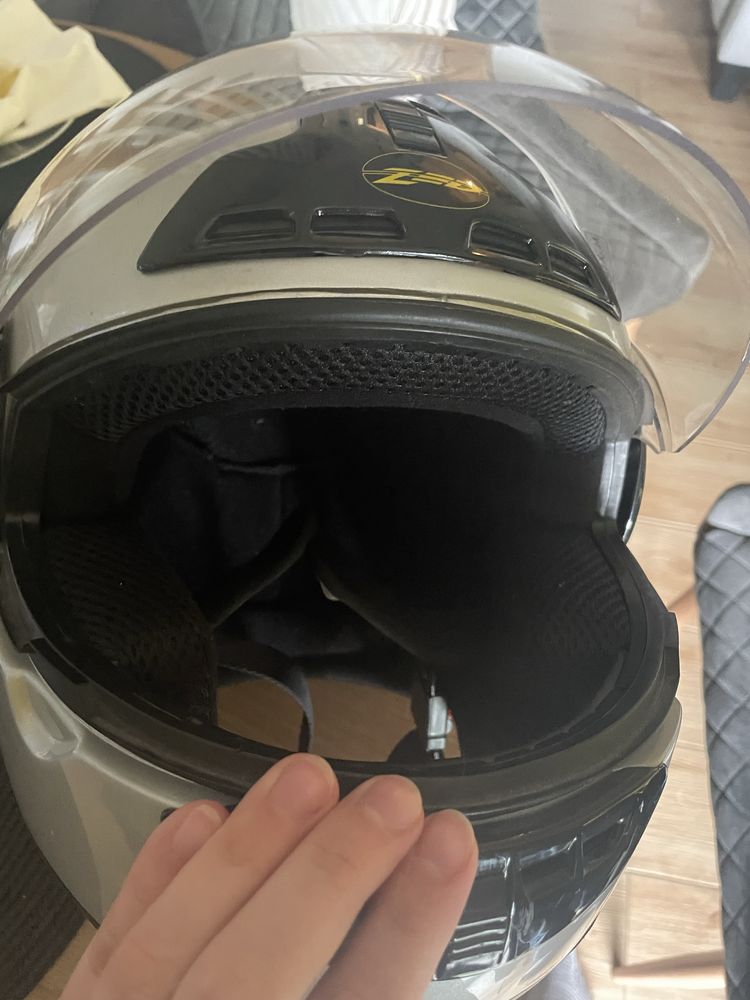 Kask motocyklowy dziecięcy