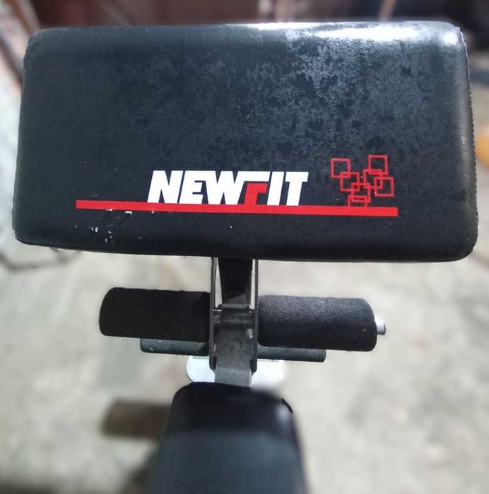 Estação de Musculação Profissional Newfit (Supino, Puxada, Perna)