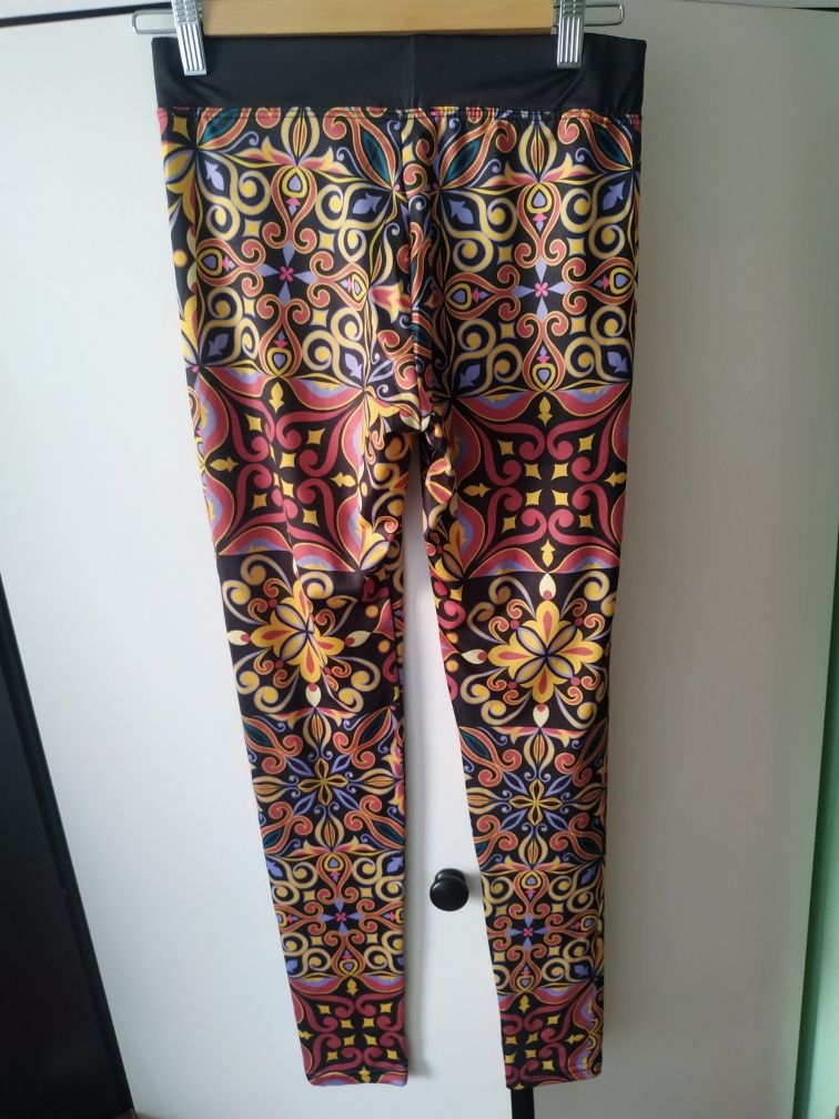 Kolorowe nowe  legginsy M / L Plovdiv