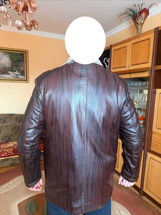 Зимова тепла  чоловіча шкіряна куртка