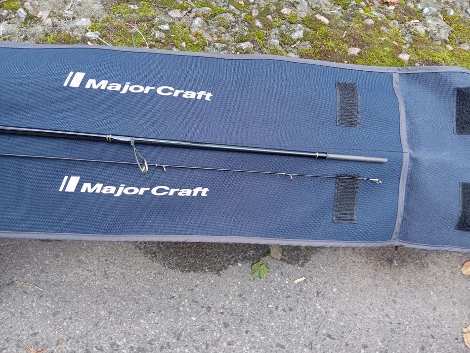 Продам спининг мажор крафт.