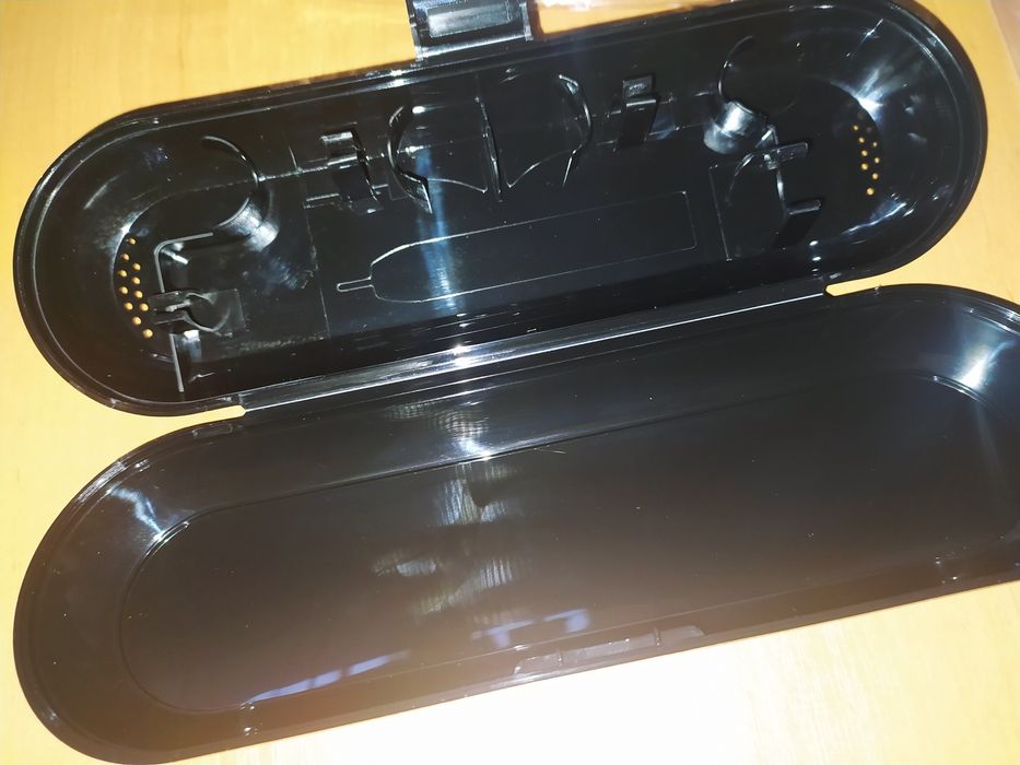 Бокс Универсальный дорожный футляр для зубной щетки