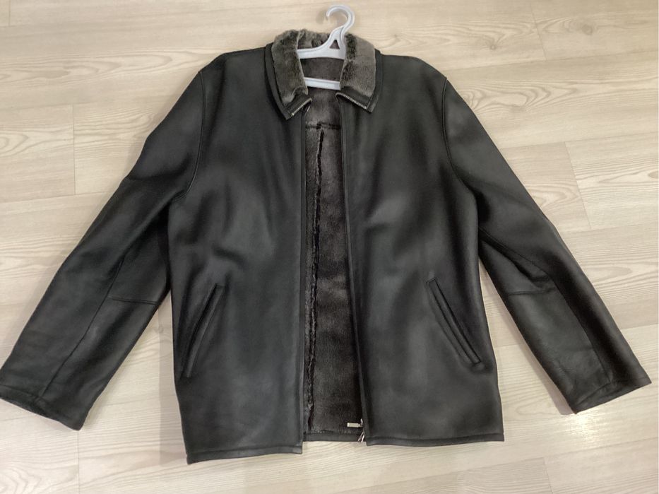 Продаётся мужская дублёнка