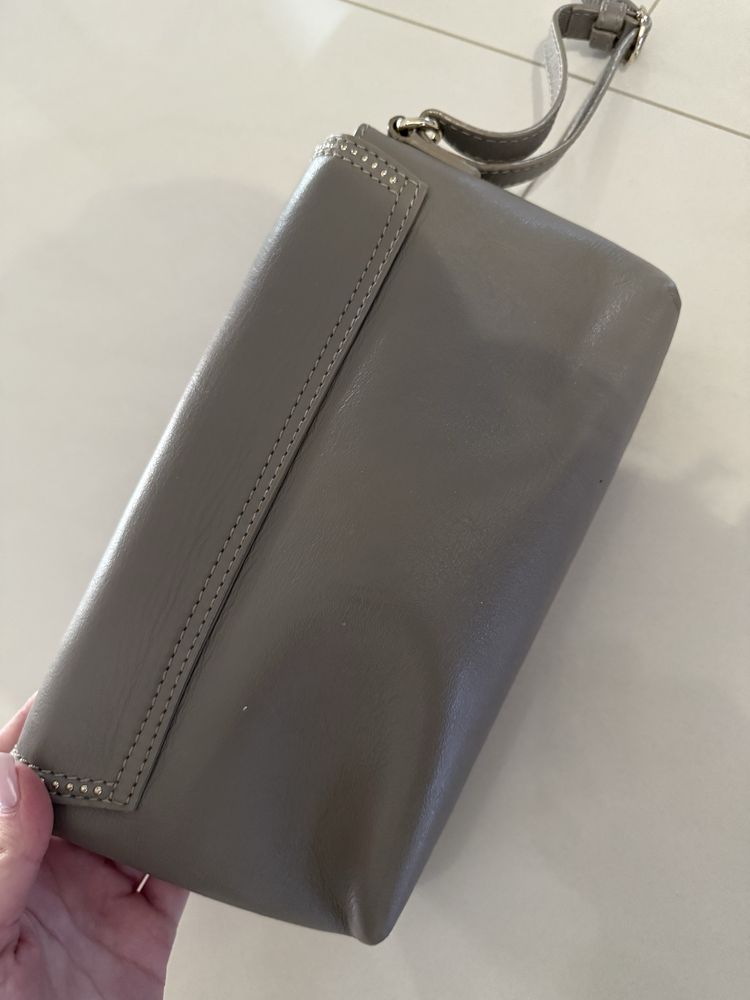 Kopertówka torebka Guess luxe skóra naturalna
