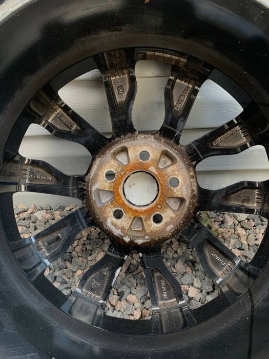 Продам комплект титанів Subaru 5/100 R17