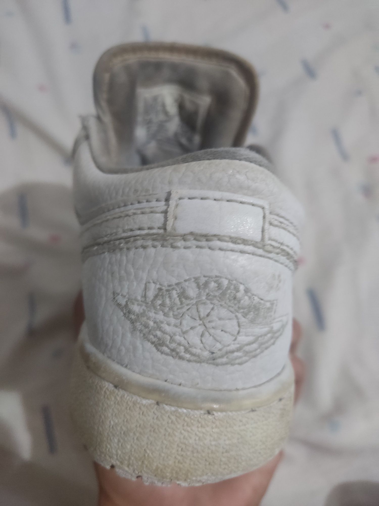 Tênis Jordan 1 low