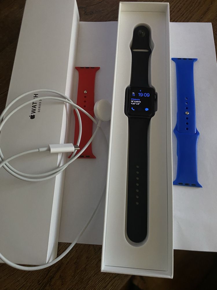 AppleWatch 3 + dwa paski gratis