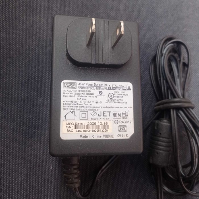 Блок питания для Western Digital и не только WA-18G12U 12V 1.5A