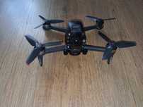 Dron DJI FPV z baterią i ładowarką
