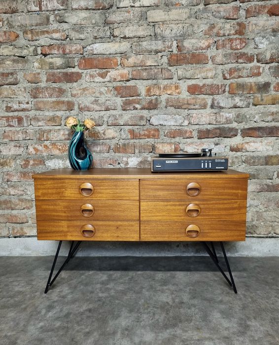 Komoda/szafka vintage prl po renowacji UNIKAT