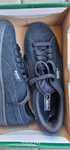 Buty sportowe Puma 22.5 cm,GRATIS 3 koszulki