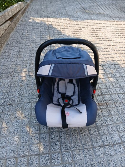 Carrinho de bebé com babycook