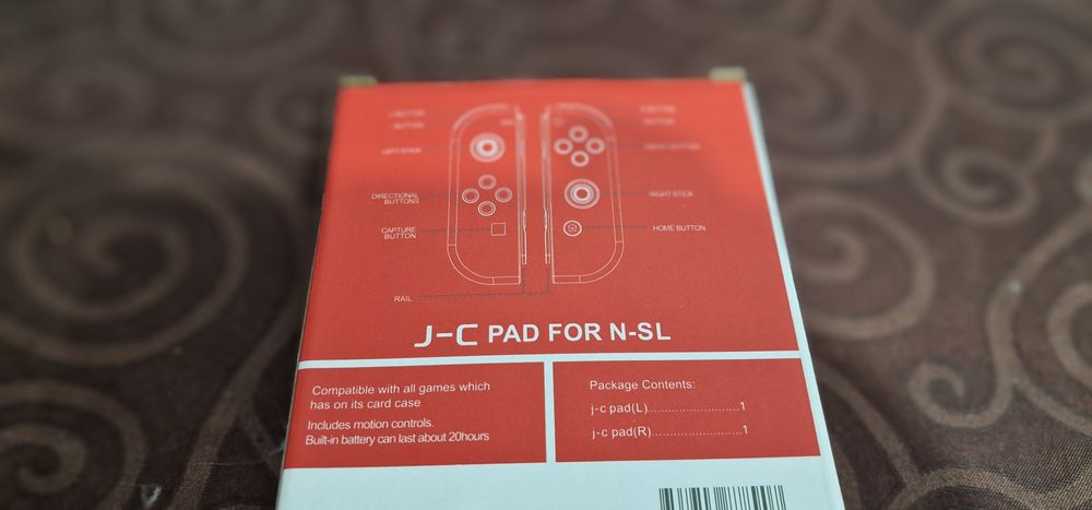 Joycons Novos, na caixa.