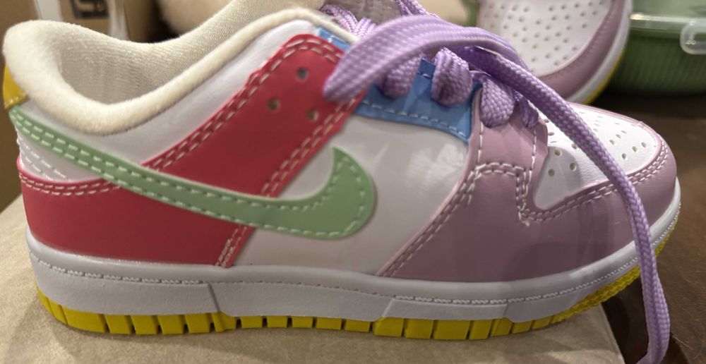 Buty Nike dziecięce r.30 - nowe