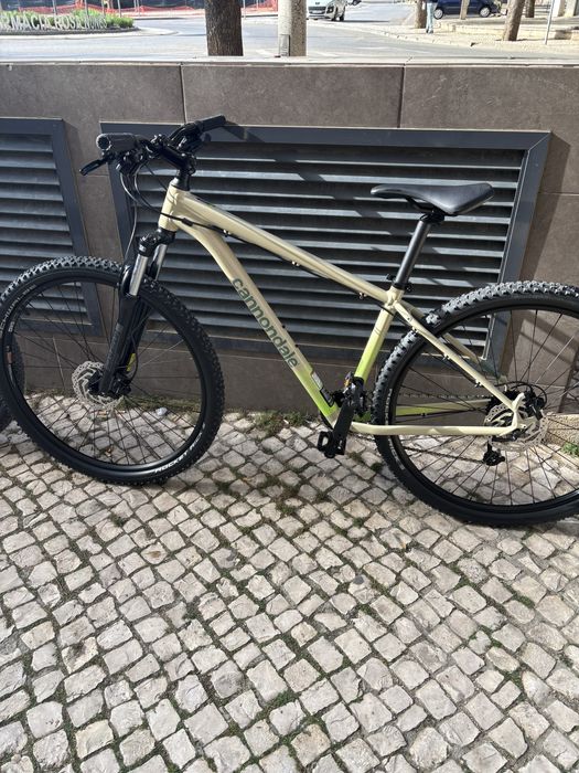Bicicleta Cannondale trail 8