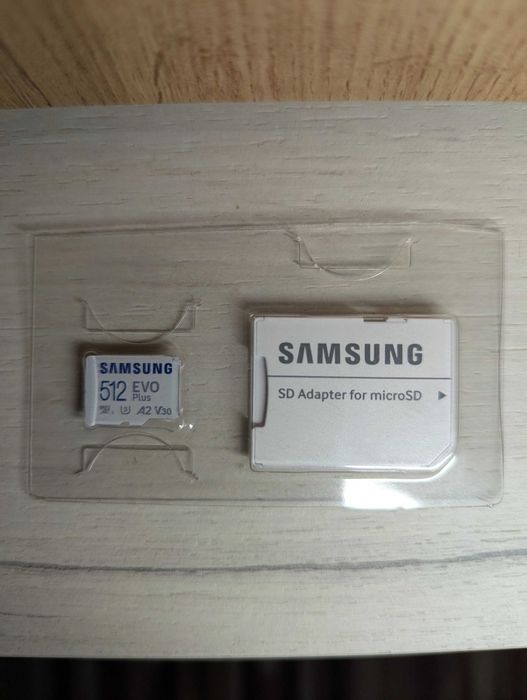 Карта пам'яті Samsung 512GB microSDXC calss 10 UHS-I V30 EVO