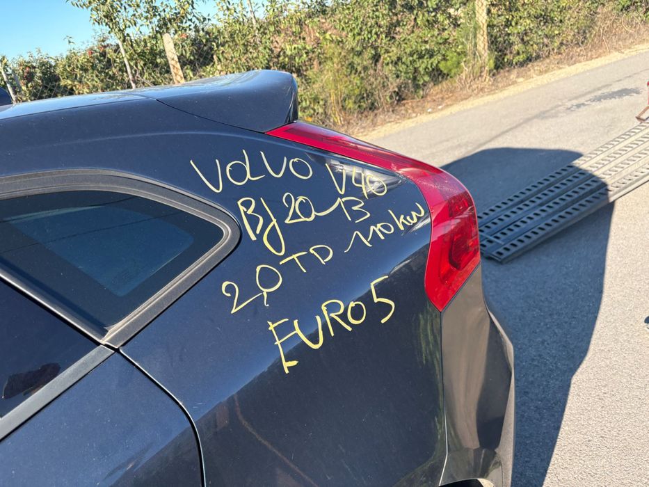 Volvo V40 II 2 2013 rok 2.0 D automat w całości na części bez prawa re