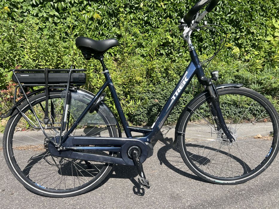 Trekkingowy rower elektryczny TREK 36v z silnikiem centralnym SHIMANO
