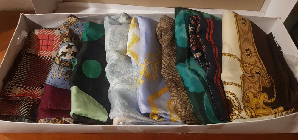 Lenços 8 unidades tudo 20€ Oportunidade