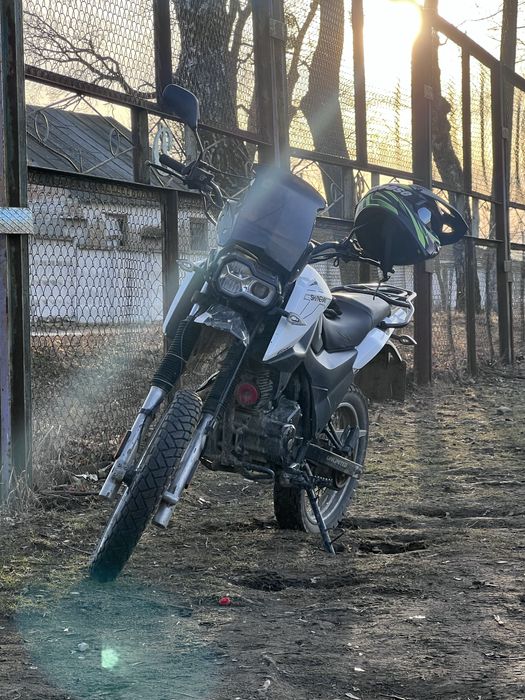 Продам shineray x-trail 200