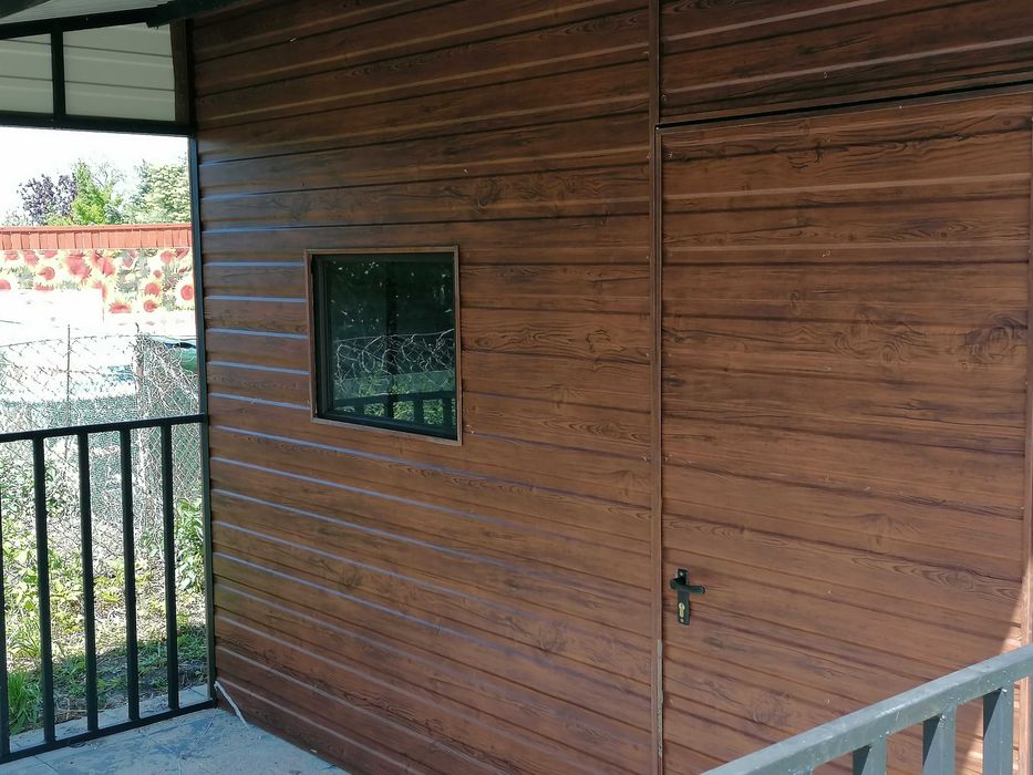 Altanka blaszana 3x3 plus 2x3 w kolorze drewnopodobnym, profil ocynk