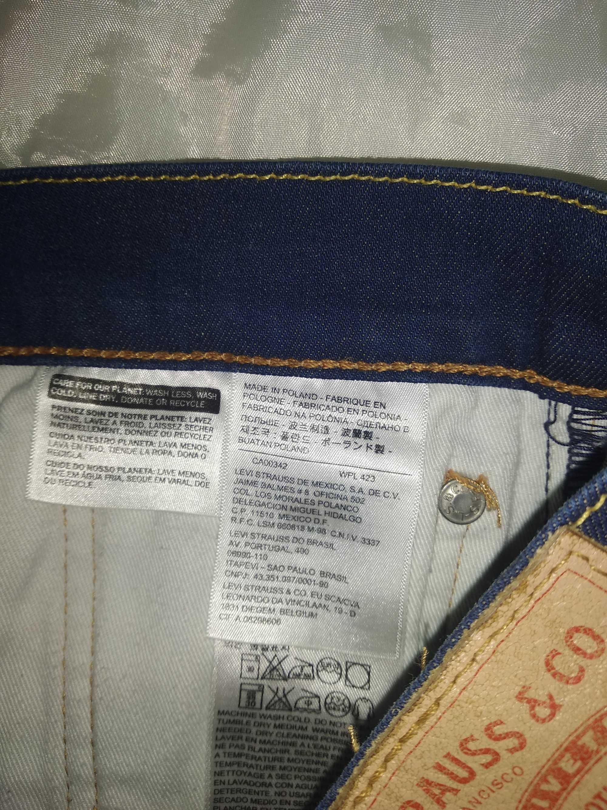 Джинси LEVIS 520 made in Poland нові