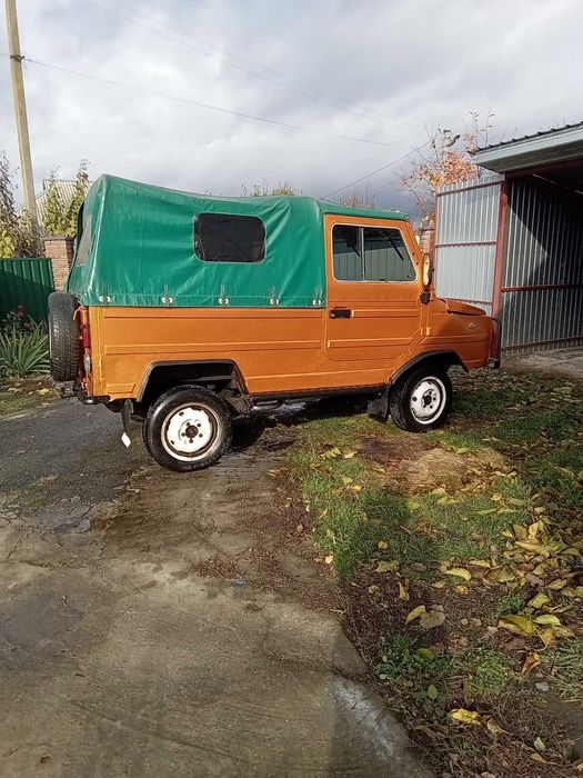 Продам ЛУАЗ в ідеальному стані.