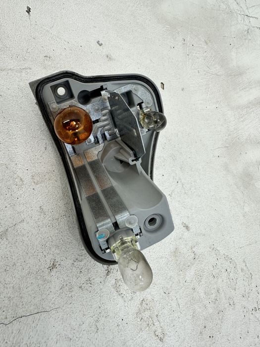 Audi A4 B8 wkład lampy tył lewy lewej tylnej kombi Avant