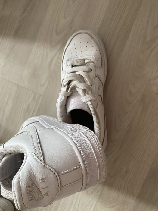 Кросівки унісекс 35.5р21.5см Nike Air Force1 шкіра originaj Найк Форс
