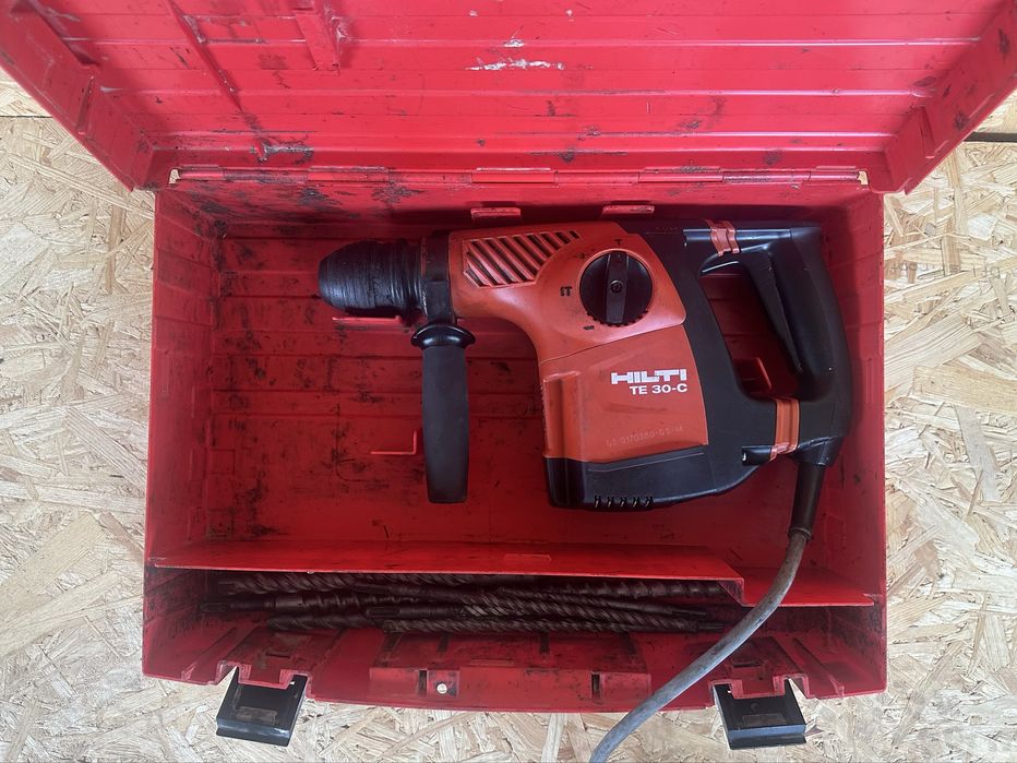 Młotowiertarka Hilti te 30-C Zestaw Dłuta