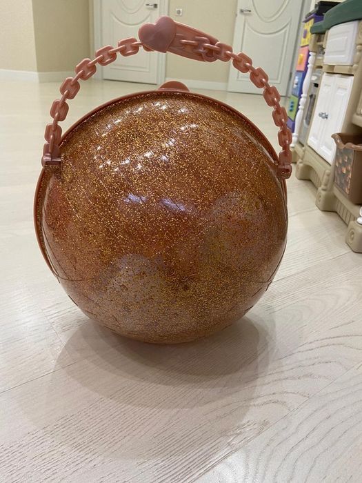 Продам Большой шар сюрприз ЛОЛ (Big LOL surprise) Оригинал. И 12 кукол