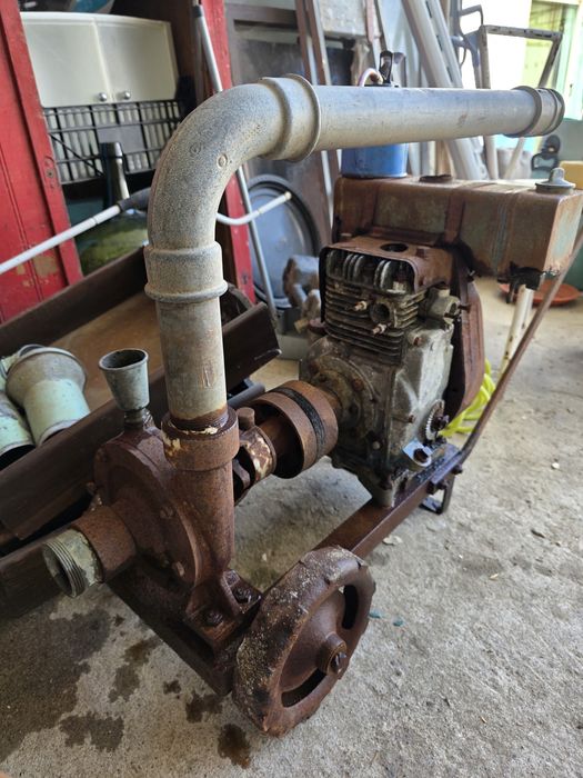 Bomba de Água Motor de rega antigo