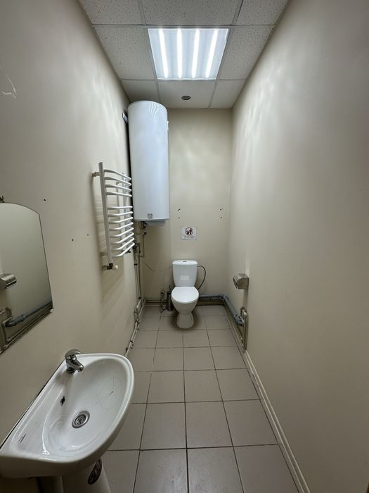 Продам приміщення 108 м2 з ремонтом на Каскаді