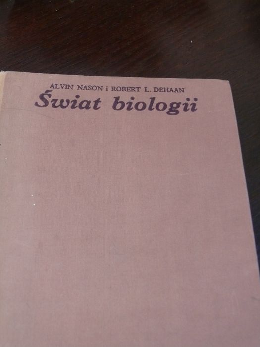 Sprzedam ksiązkę Świat Biologi