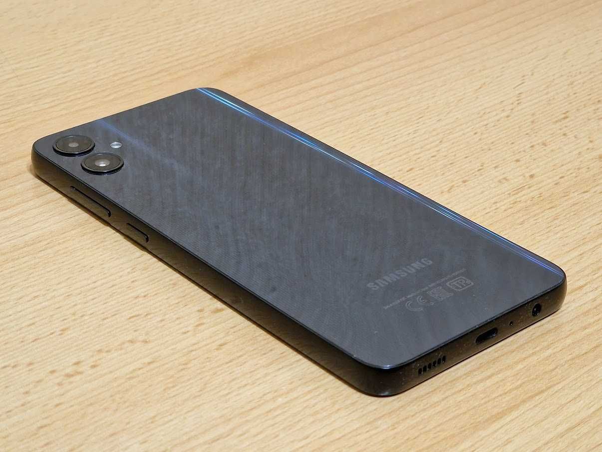 Смартфон Samsung Galaxy A05 4/128 Duos В ідеальному стані Оригінальний