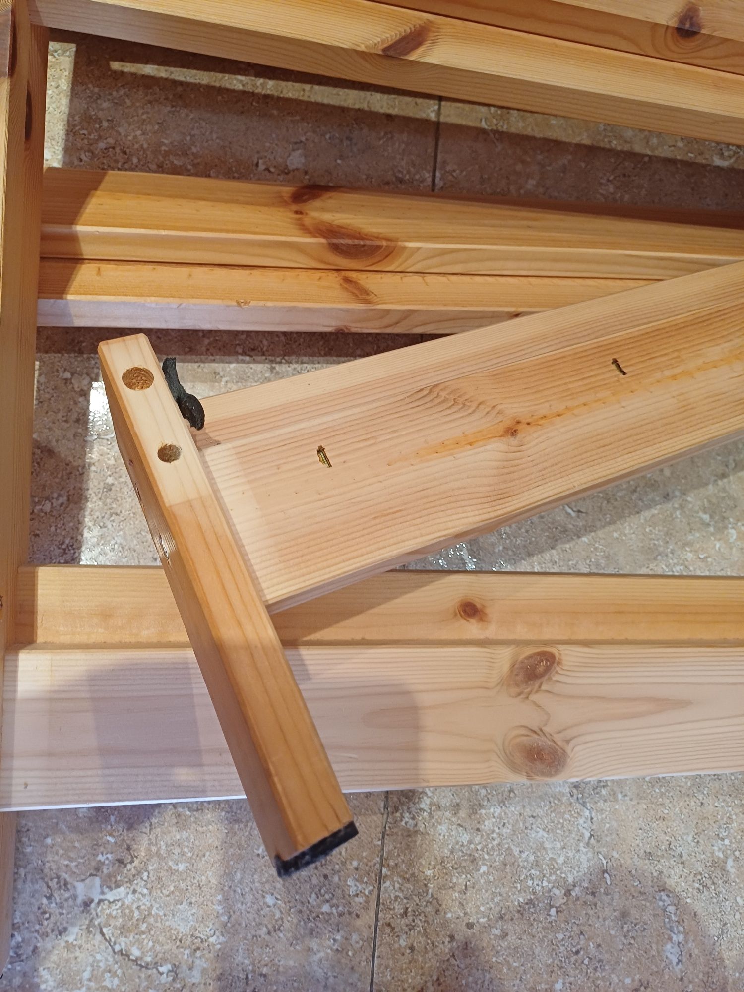 Estrutura de cama Ikea