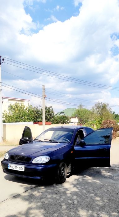 Продам автомобиль DAEWOO SENS