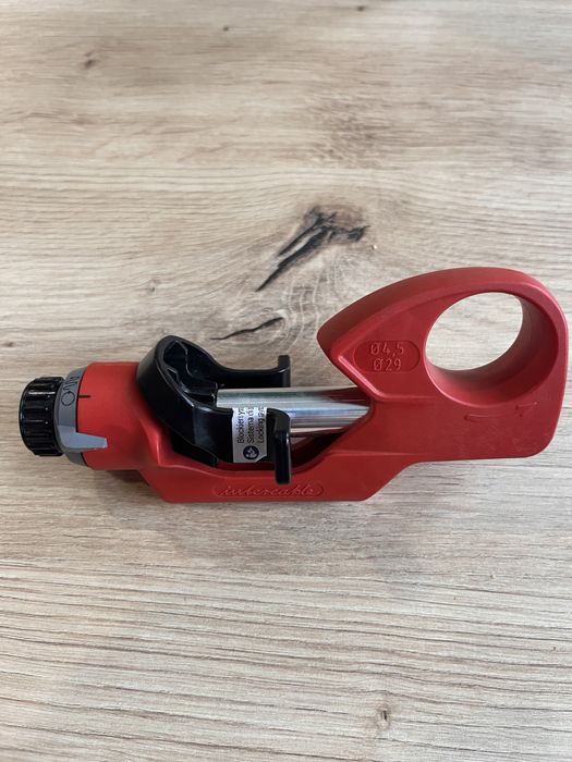 ściągacz izolacji Intercable ABI1