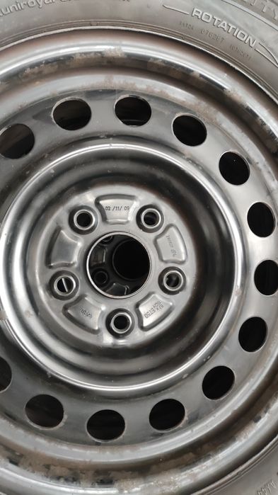 Koła z oponami 205/60/R16H