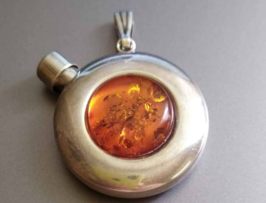 Срібло. 925 проба. Бурштин. Сережки. Каблучка.