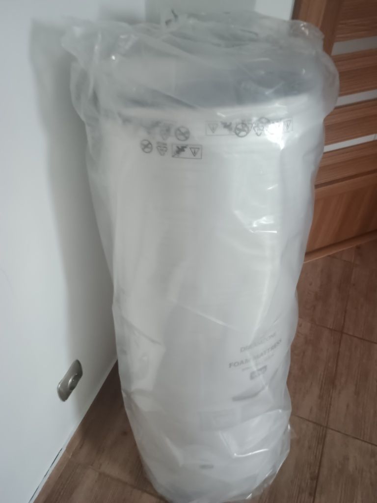 Sprzedam nowy materac 90 x 200 cena 180 zł
