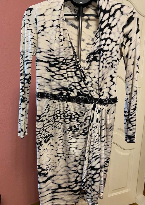 Первая линия! Платье шелковое Италия BLUMARINE разм. S-M -3900 грн.