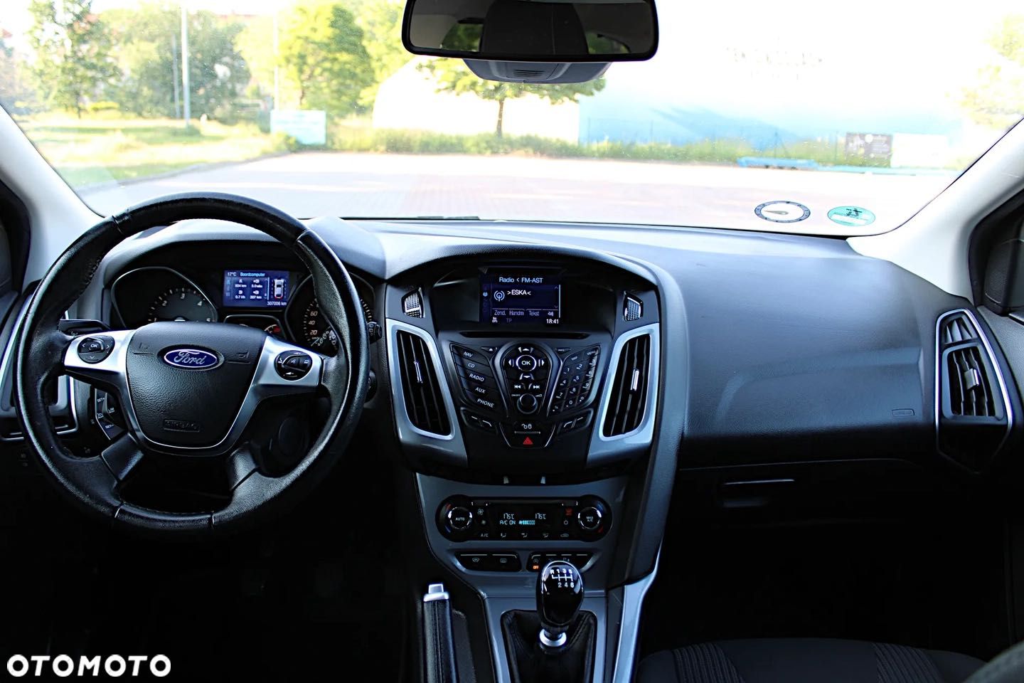 Śliczny Ford 1.6D bogate wyposażenie zarejestrowany w Polsce ZAMIANA
