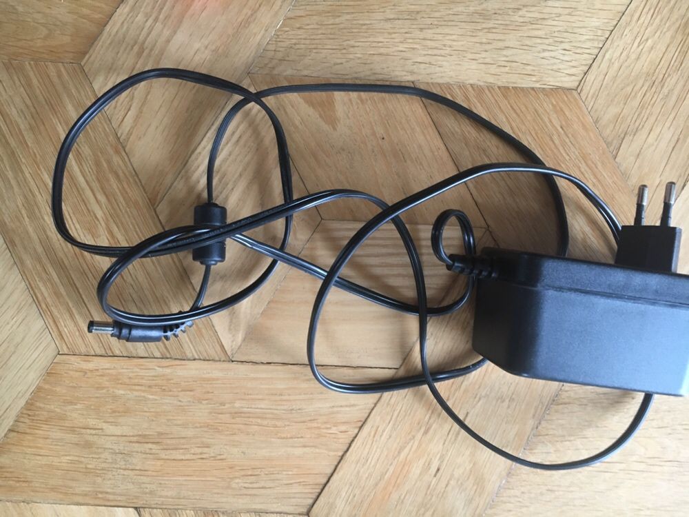 zasilacz AC/DC Adaptor 12VDC 0.8A